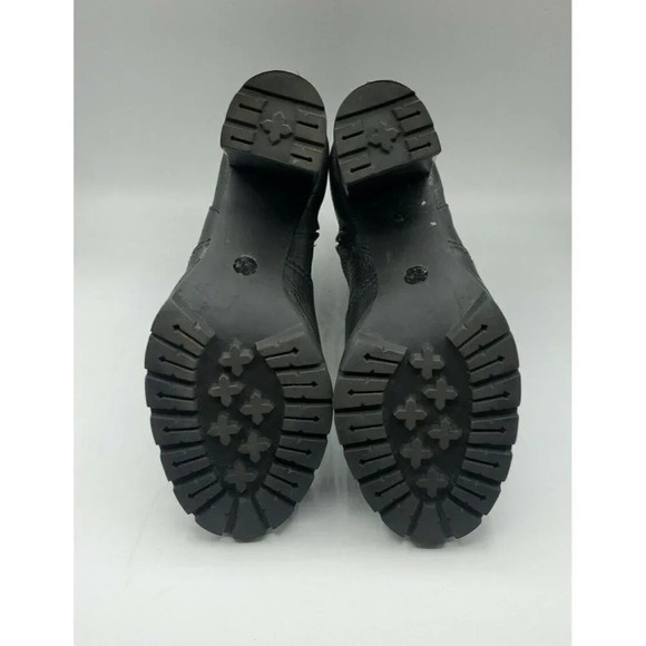 Tory Burch Leigh Black Leather Lug Sole With Logo Boots River Rock SZ 7.5   NWOB - Picture 12 of 13